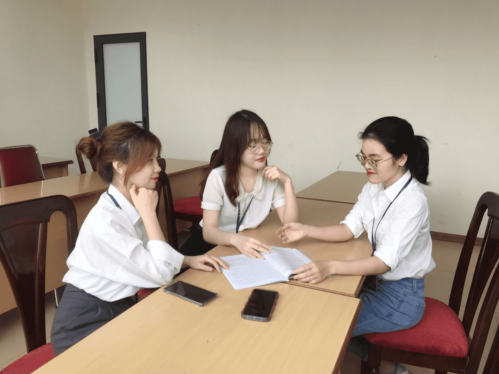 Vén màn “bí mật” của top 15 Cuộc thi Nhà ngân hàng tương lai