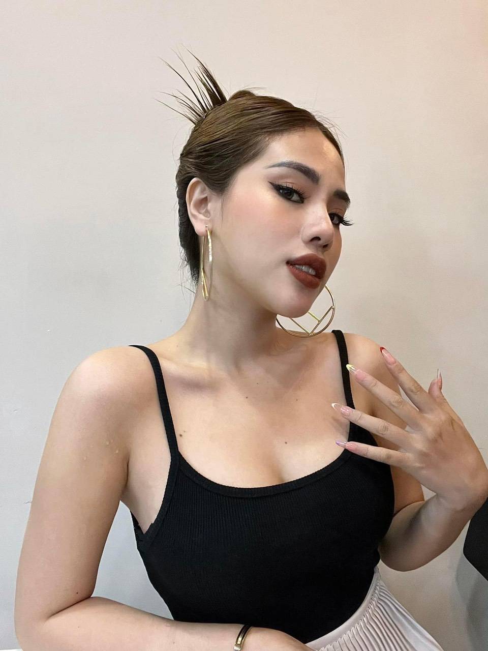 KOL Mỹ Lệ: cử nhân ngành Dược xinh đẹp và tài năng
