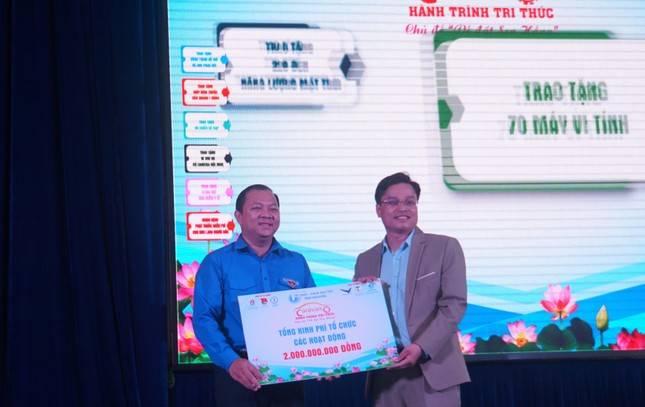 Nhiều hoạt động thiết thực phục vụ an sinh xã hội đất Sen Hồng