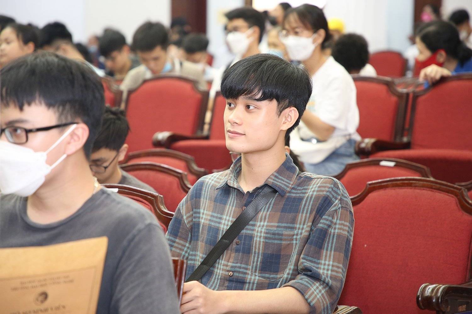 Á khoa khối A01 toàn quốc trở thành thủ khoa Đại học Công nghệ - Đại học Quốc gia Hà Nội