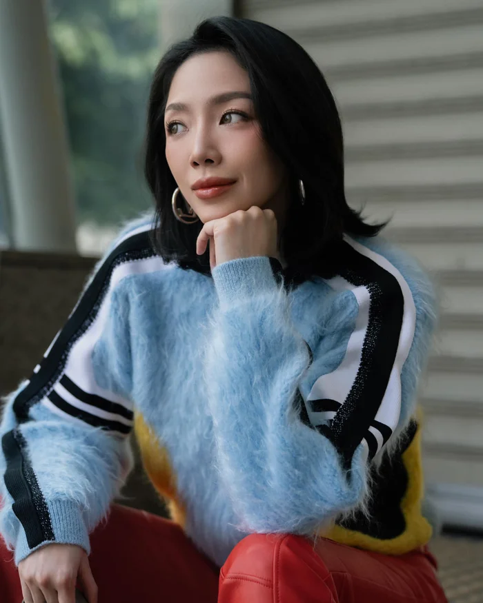 Thần thái đỉnh cao của Bích Phương trên sân khấu