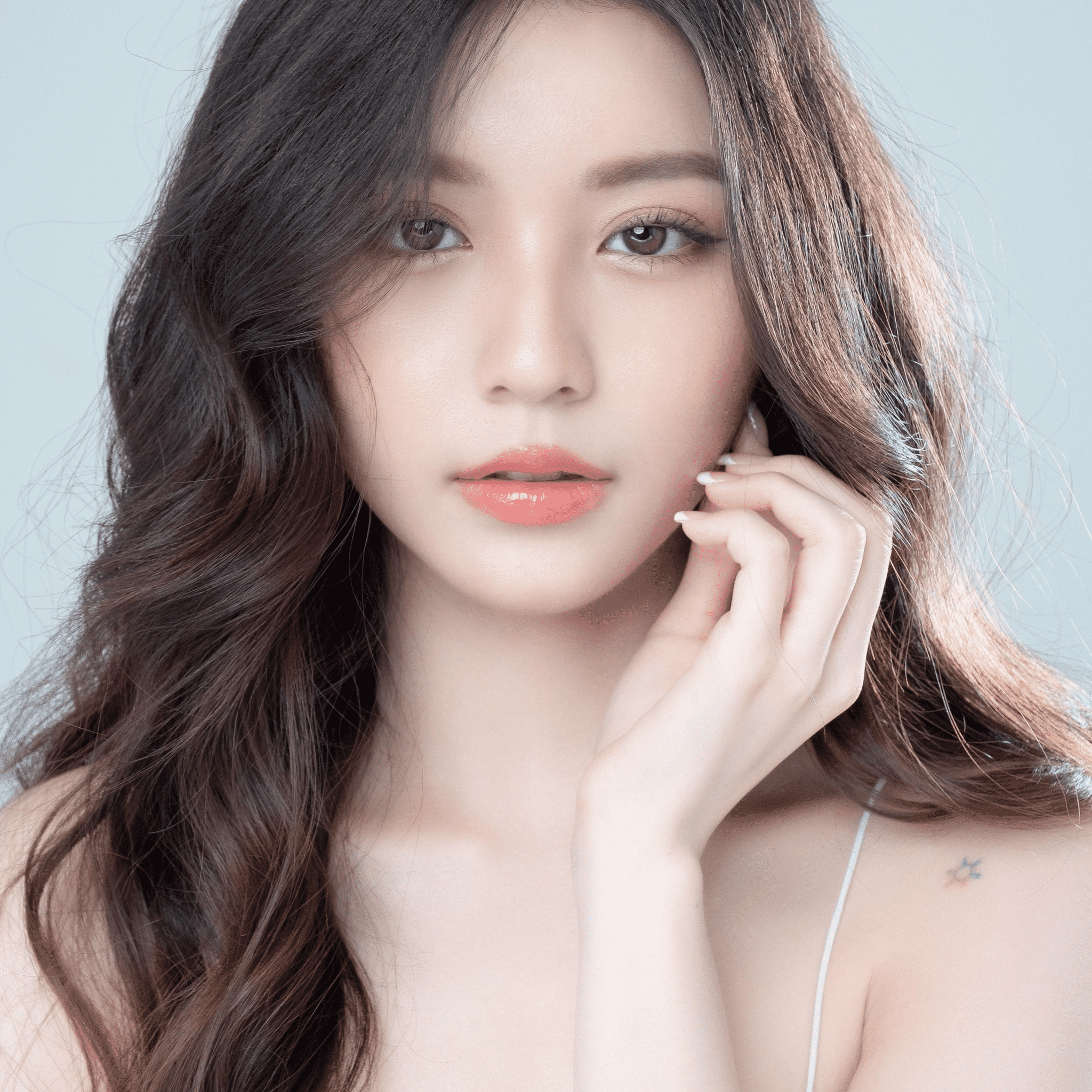 Nàng thơ trong MV  Laylalay của nam ca sĩ Jack xinh đẹp thế nào?