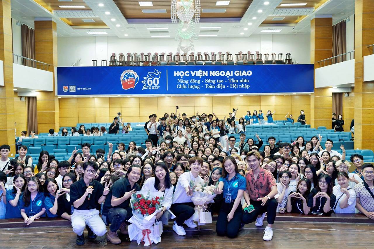 Sinh viên Học viện Ngoại giao  tổ chức workshop “Bản sắc cộng đồng”