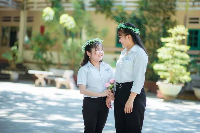Nghị lực phi thường của cô gái mắc bệnh Lupus ban đỏ