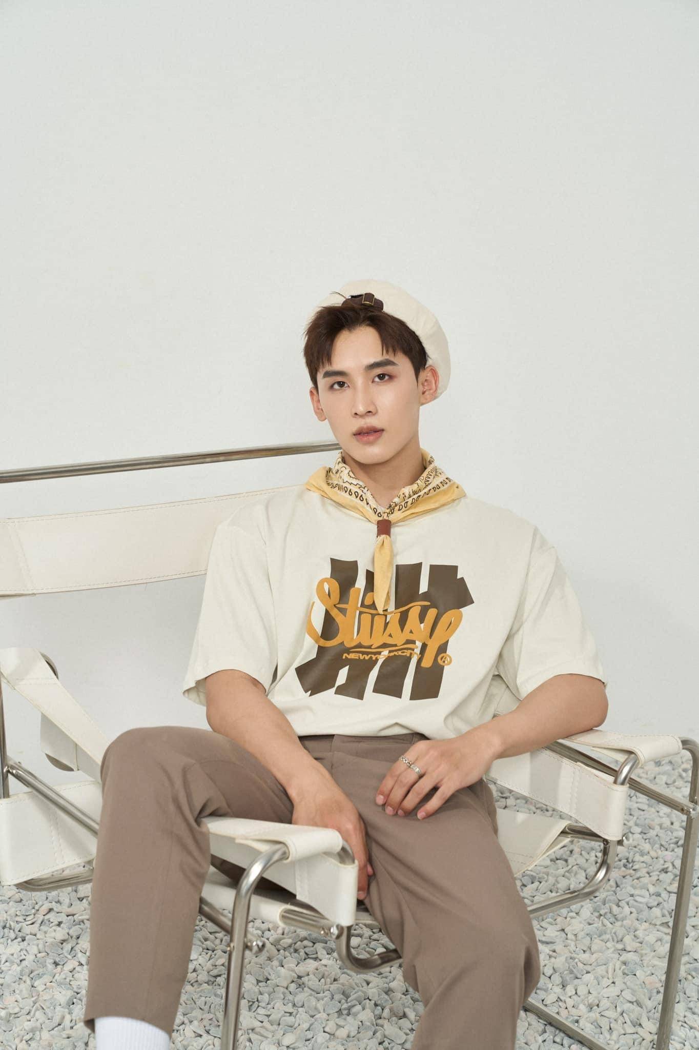 Kang Chul- chàng mẫu ảnh 10x sở hữu vẻ đẹp chuẩn soái ca Hàn Quốc, có niềm đam mê nghệ thuật