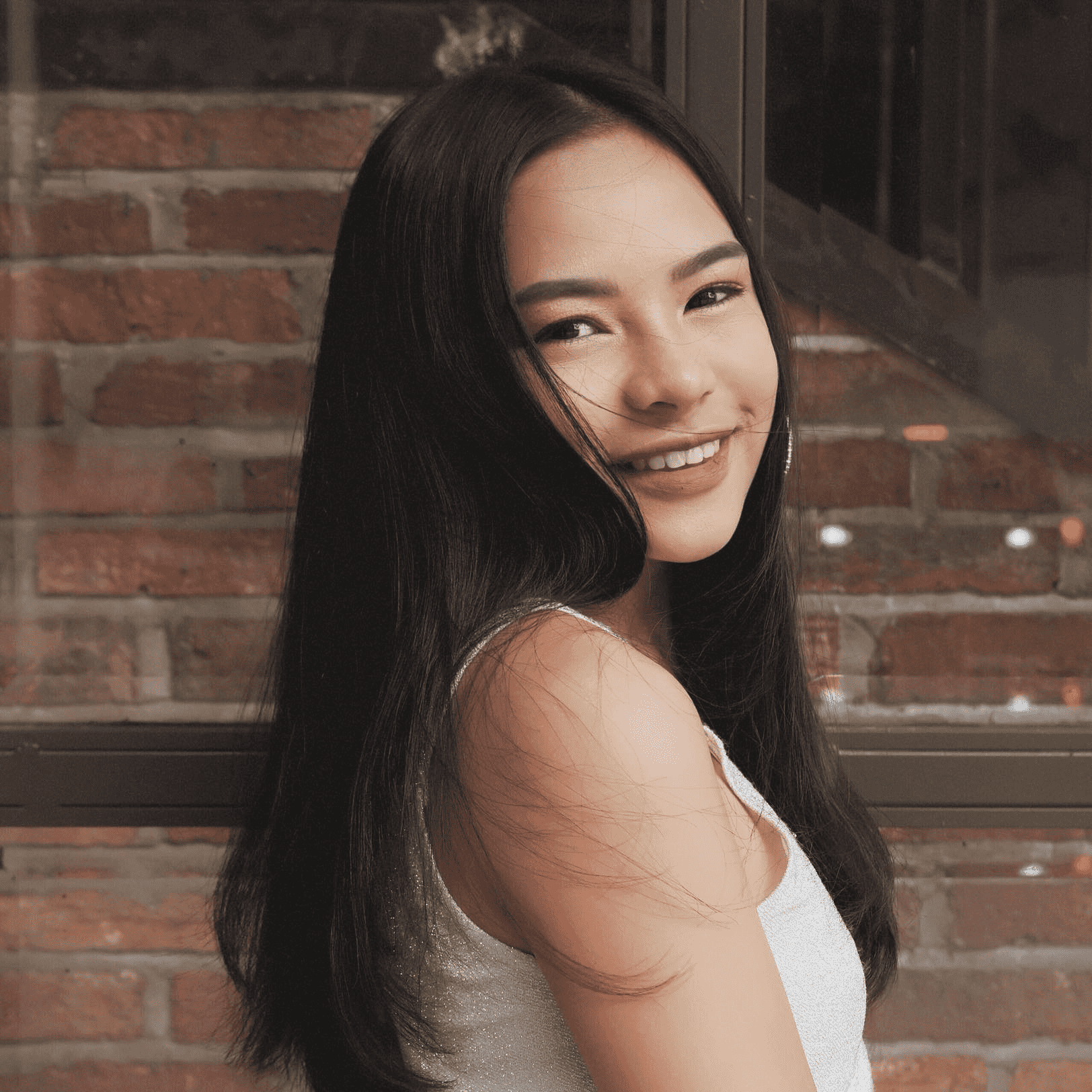 Dương Ngọc Quỳnh Trâm: Hot Teen 10X "chín ép" khi có gu thời trang chững chạc