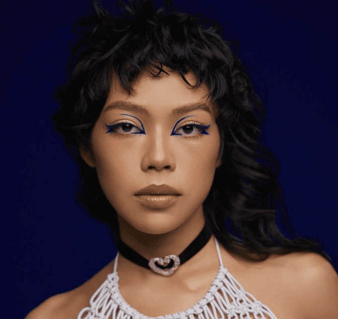 Hnhngan - "Bóng hồng" Gen Z tài năng của làng Indie Việt