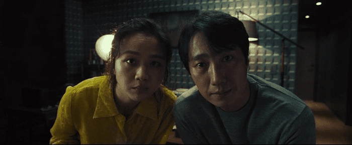 Cả Song Joong Ki và Gong Yoo đều công khai ủng hộ 'tình cũ' Hyun Bin
