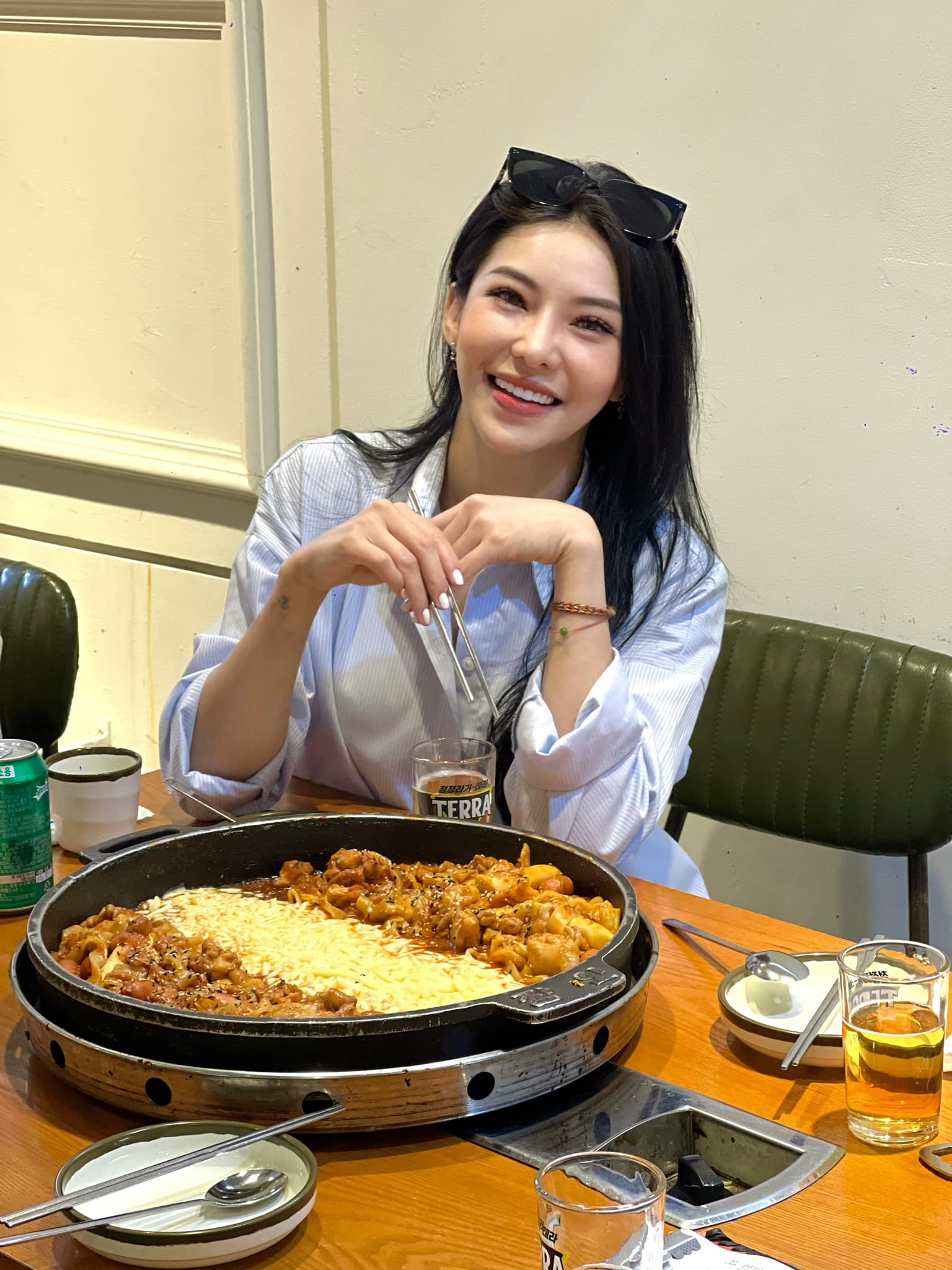 Tiểu sử nữ diễn viên xinh đẹp - Luu Đê Ly