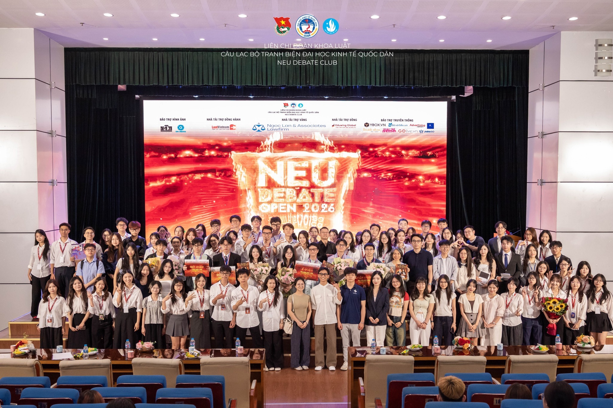 NEU Debate Open 2026 khép lại mùa giải thứ 6: Drown the noise, lift your voice