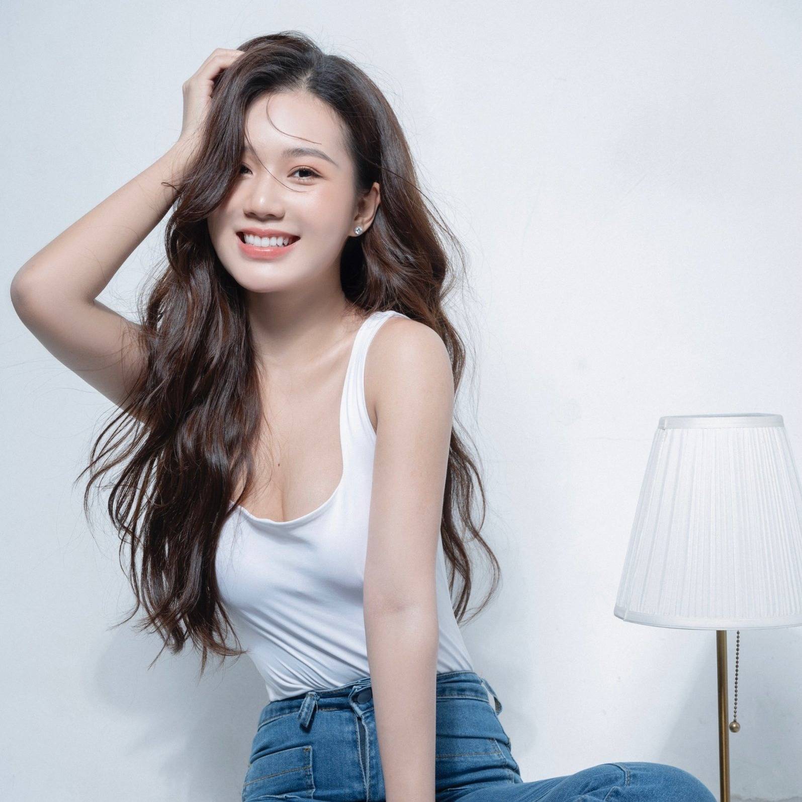 Tiểu sử diễn viên xinh đẹp Phạm Ngọc Anh