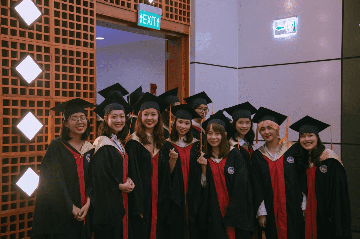 ĐẮM CHÌM VÀO NHỮNG KHOẢNH KHẮC TƯƠI ĐẸP THỜI HOA NIÊN TẠI “CHIA TAY KHÓA CUỐI 2024”