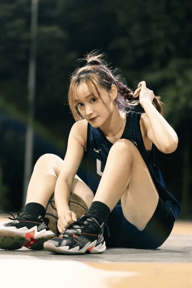 Nữ sinh Hải Phòng mê bóng rổ: Muốn phá vỡ định kiến con gái lên sân chỉ để chụp hình "sống ảo"