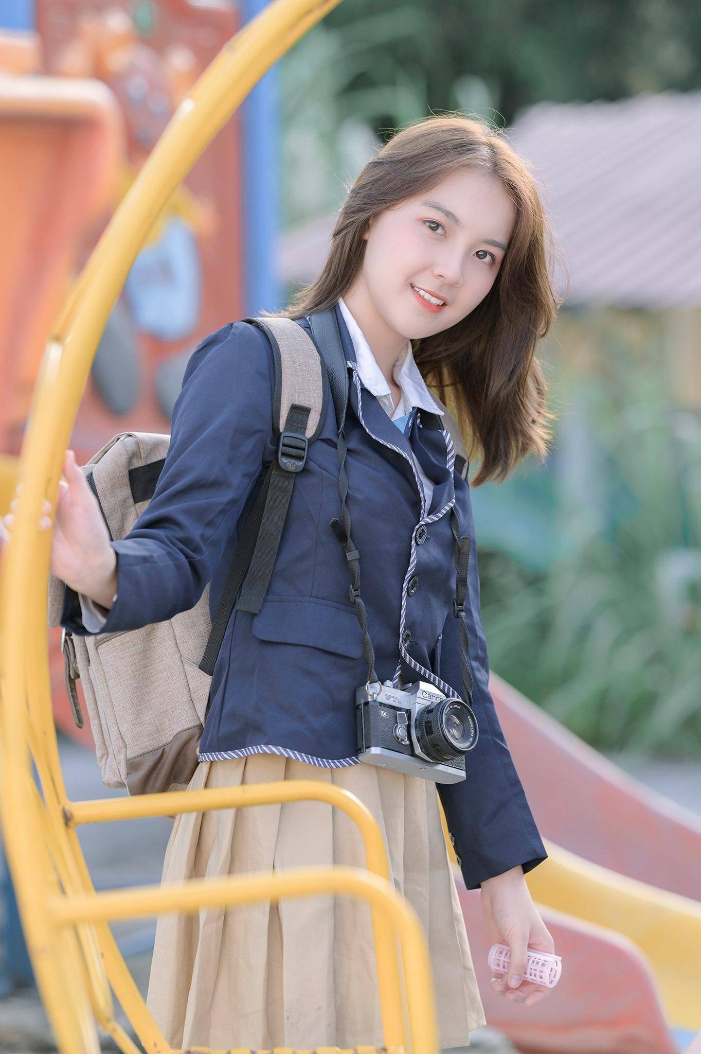 Nữ sinh tài sắc vẹn toàn của trường Đại học Y Dược - Đại học Thái Nguyên