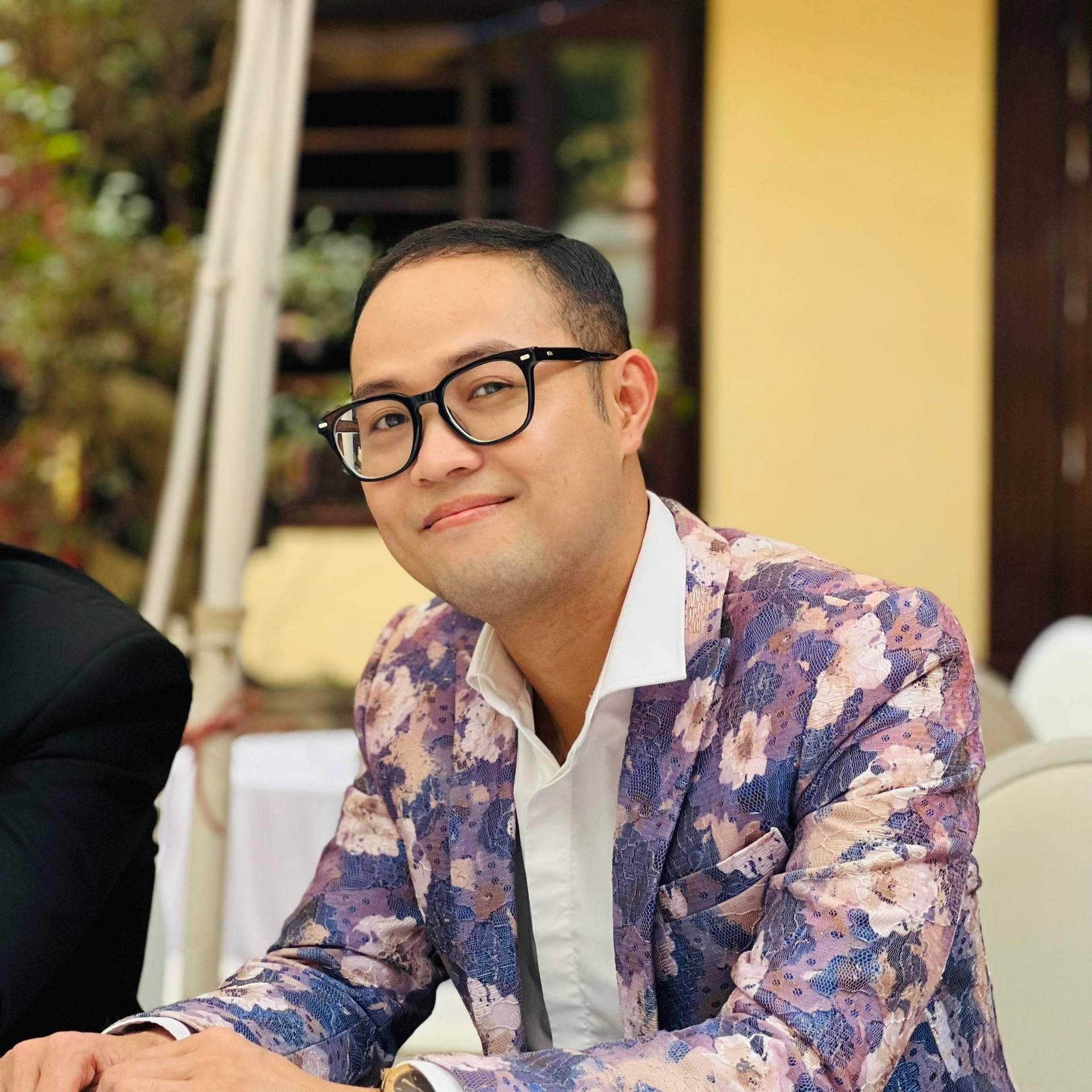 Diễn viên Thái Sơn: Cuộc đời và sự nghiệp chi tiết