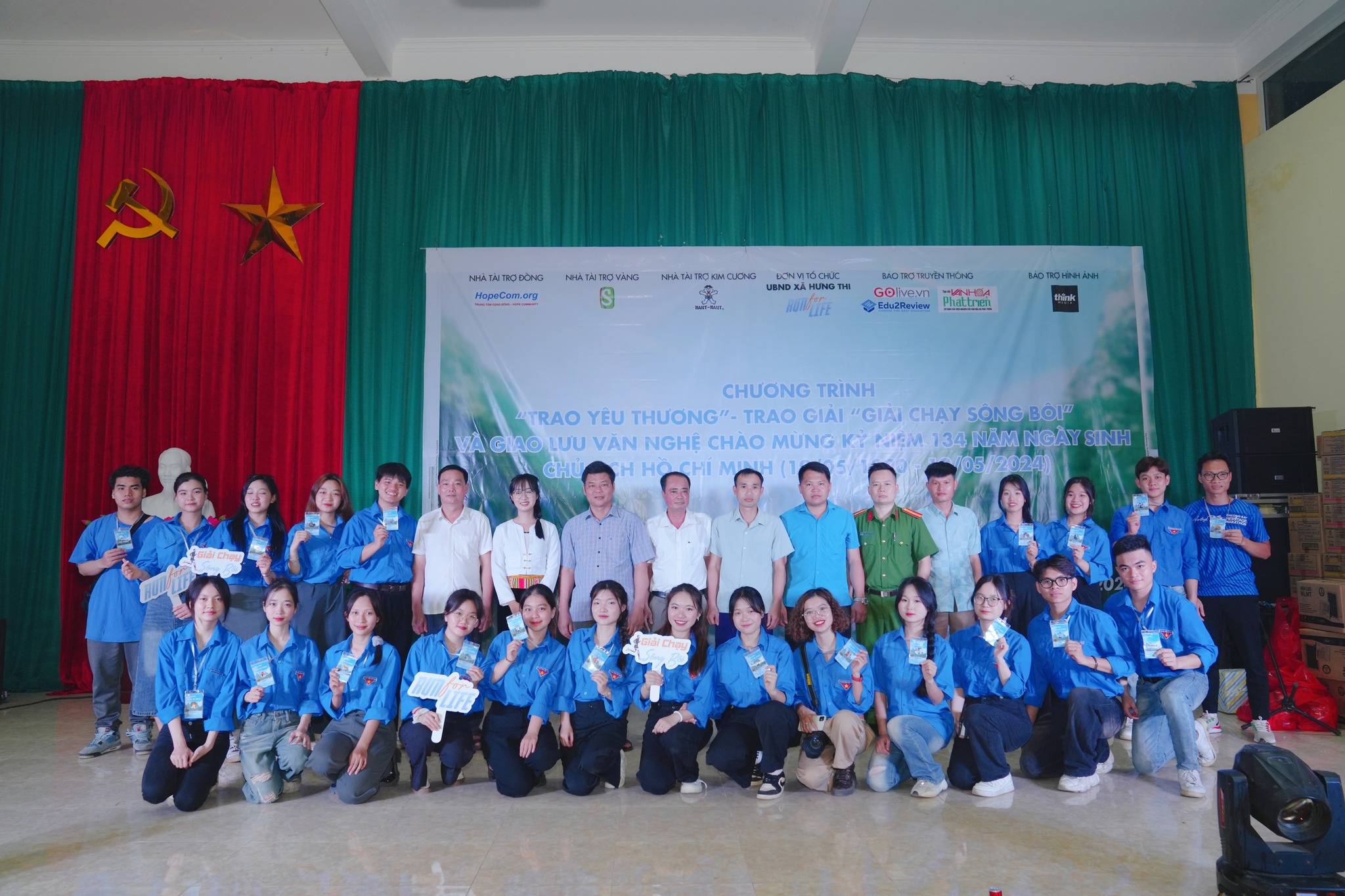 Run For Life 2024 “Trao Yêu Thương” Về Với Bản Mường Của Học Viện Báo Chí Và Tuyên Truyền
