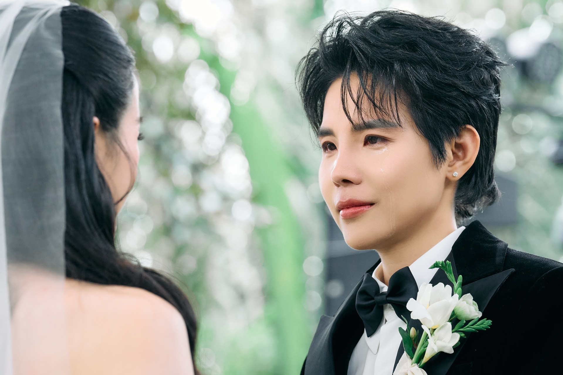 Vũ Cát Tường và Thu Trang trong lễ thành đôi hạnh phúc