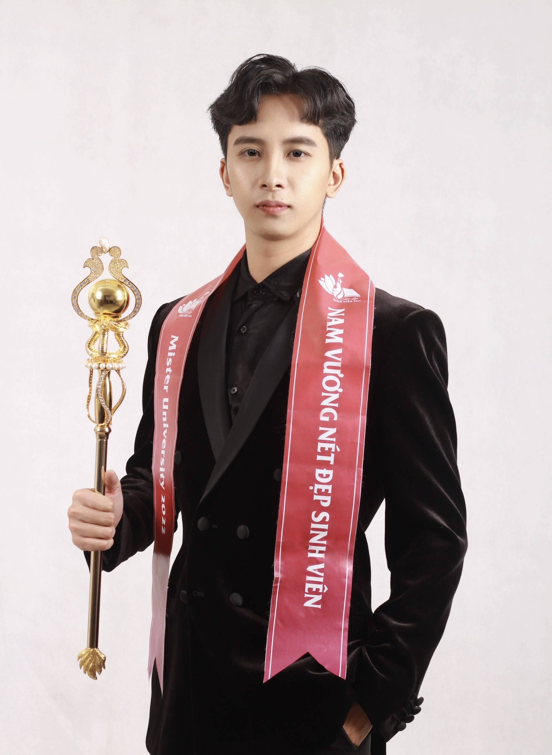 Nam vương sinh viên Trọng Tín: “Trở thành Nam vương là ước mơ của nhiều người nhưng chưa chắc đã là cơ hội đổi đời”