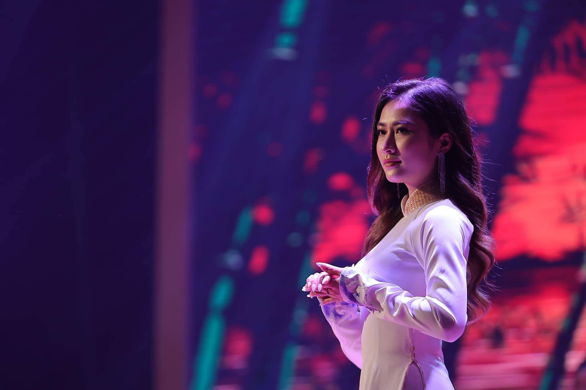 Tiểu sử nam ca sĩ đình đám VPOP - Ưng Hoàng Phúc